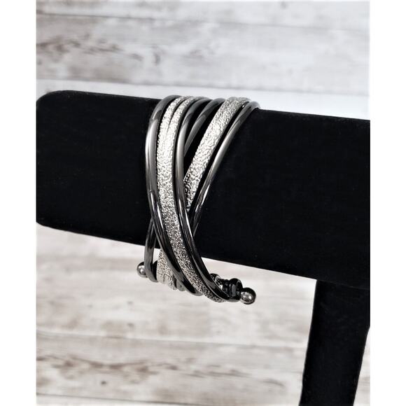 Vintage Jewelry - Vintage Bracelet / Bangle / Cuff Stunning Dark Gray & Silver Tone Cross Over